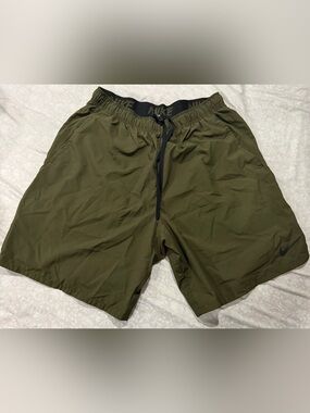 Nike Men's Olive Green Athletic Shorts with Black Waistband